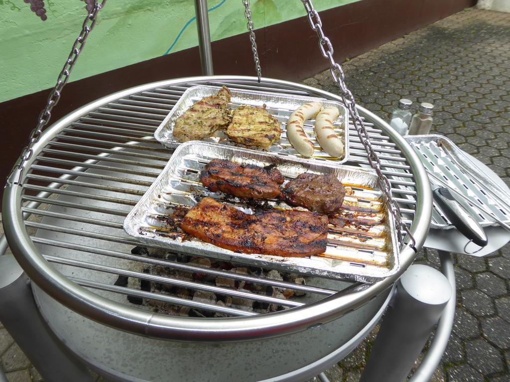 Ferienwohnungen Im Moseltal 로프 외부 사진