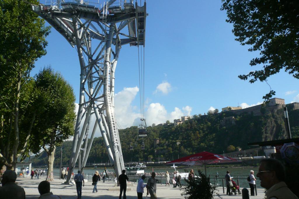 Ferienwohnungen Im Moseltal 로프 외부 사진